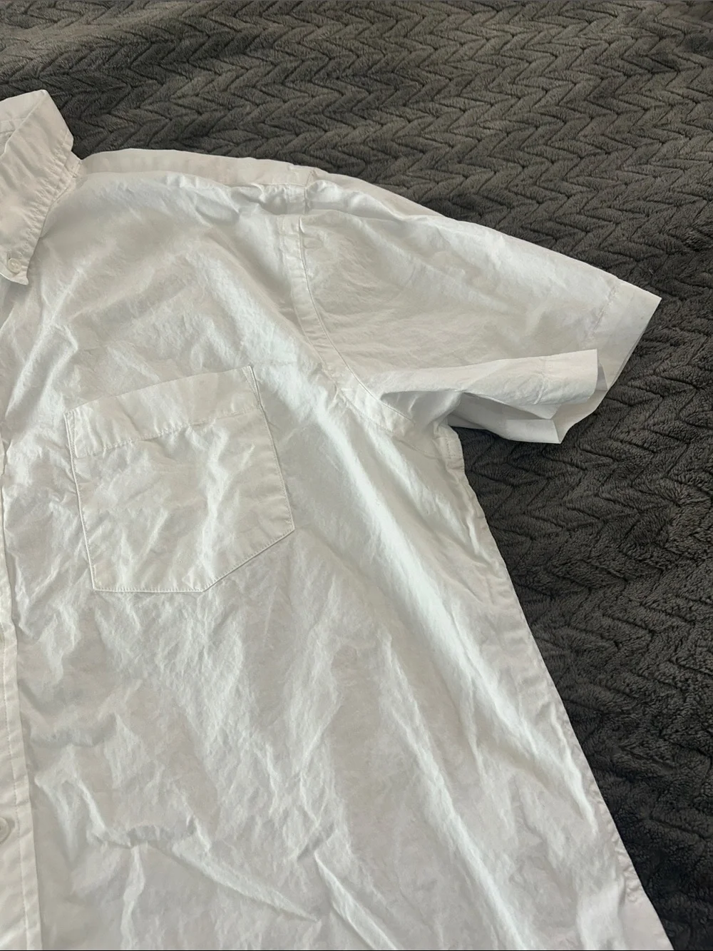 Banana Republic White Short-Sleeve Button-Down Shirt